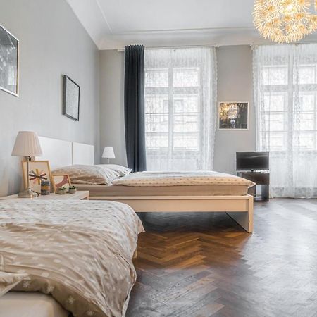 Апартаменты Bright Studio Close To Charles Bridge And Prague Castle Экстерьер фото