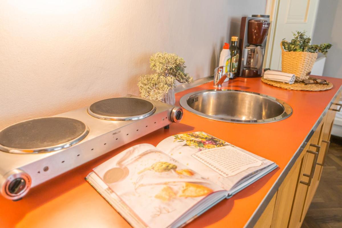 Апартаменты Bright Studio Close To Charles Bridge And Prague Castle Экстерьер фото
