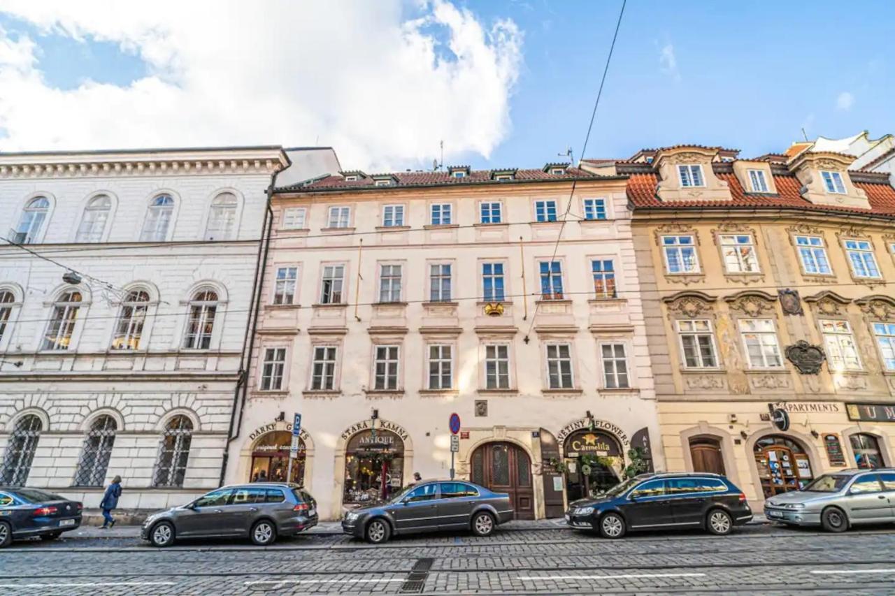 Апартаменты Bright Studio Close To Charles Bridge And Prague Castle Экстерьер фото